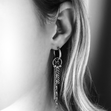 Load image into Gallery viewer, chain drop earrings